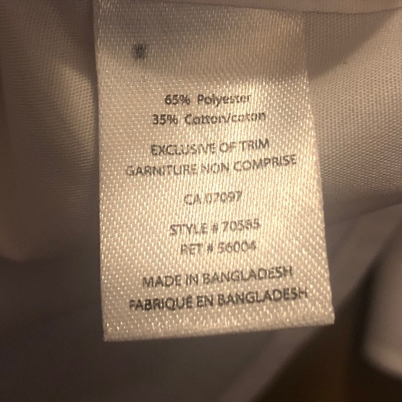 NEW⭐️ Toronto Maple Leafs dress shirt with tie - Picture 5 of 8